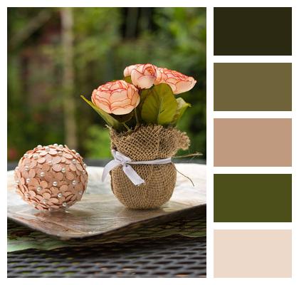 Decoration Rose Burlap Pot Image